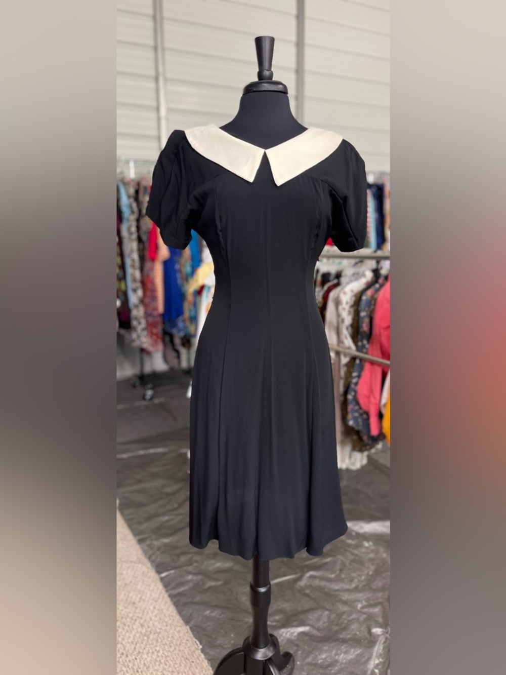 Vintage - Classic Black Dress with White Contrast Collar